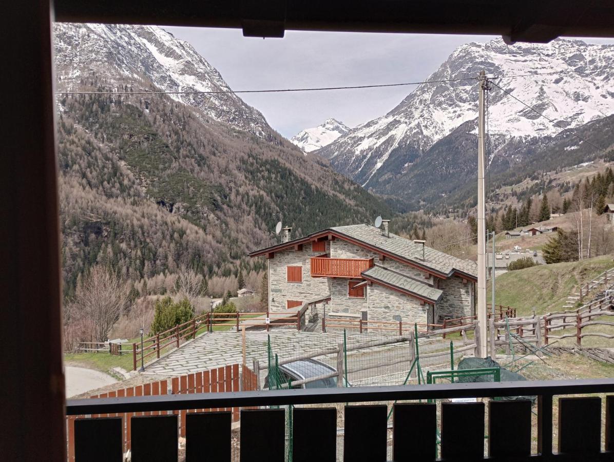 Sasso Nero Chiesa in Valmalenco Exterior foto